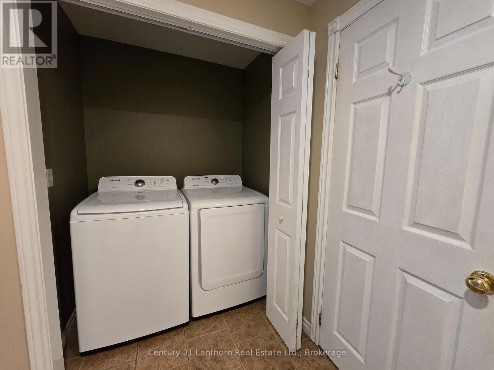 448 Harrington Road, Quinte West (Sidney Ward), ON - Indoor Photo Showing Laundry Room