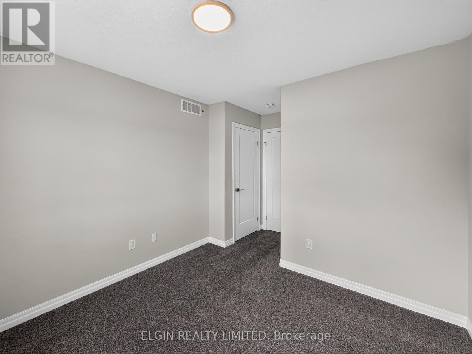 38 Finch Street, Tillsonburg, ON - Indoor Photo Showing Other Room