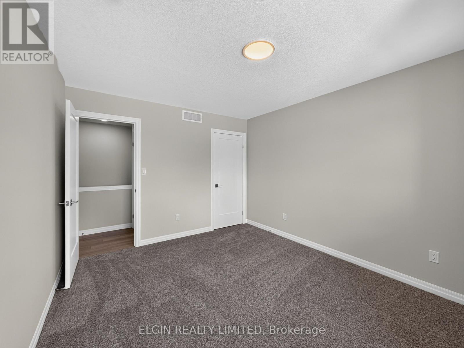 38 Finch Street, Tillsonburg, ON - Indoor Photo Showing Other Room