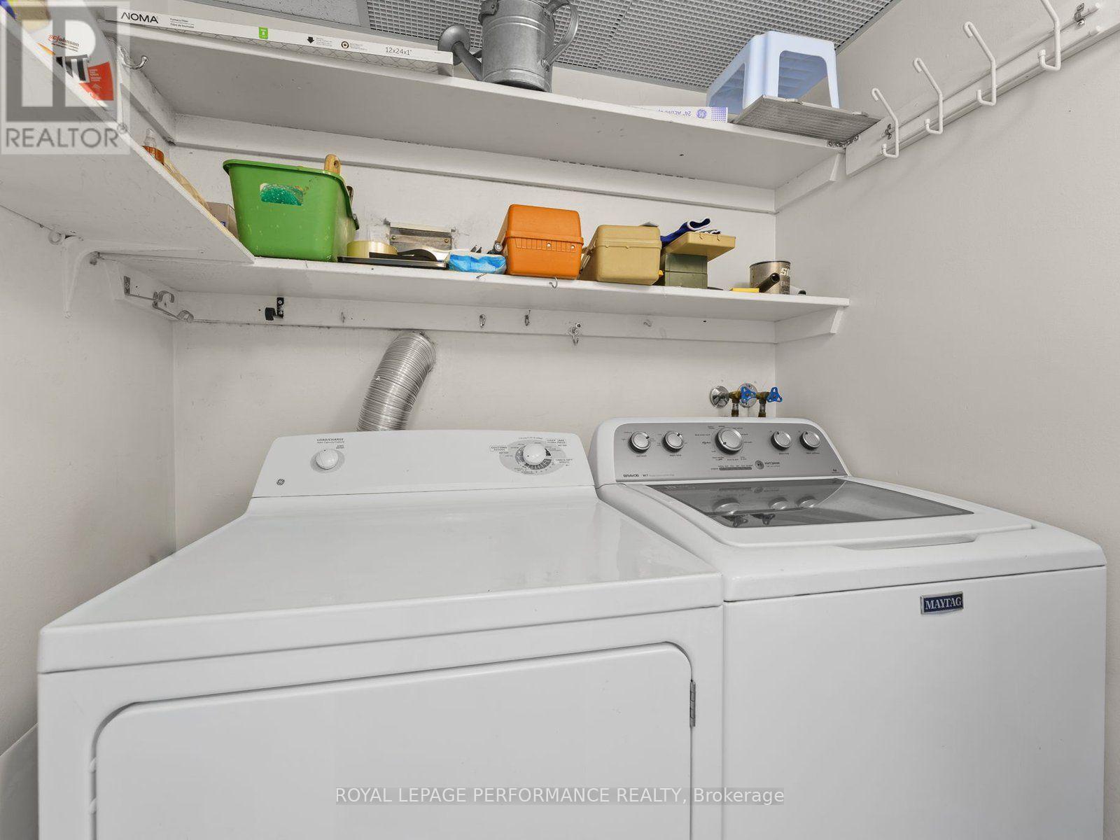 1002 - 757 Victoria Pk Avenue, Toronto (Oakridge), ON - Indoor Photo Showing Laundry Room
