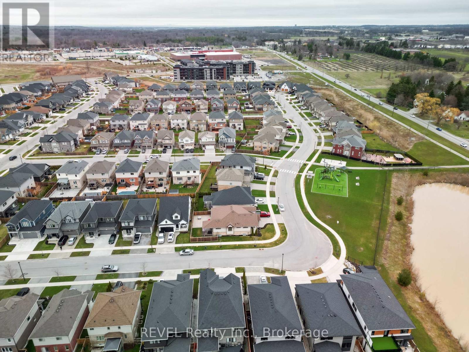 29 Bergenstein Crescent, Pelham (Fonthill), ON - Outdoor With View
