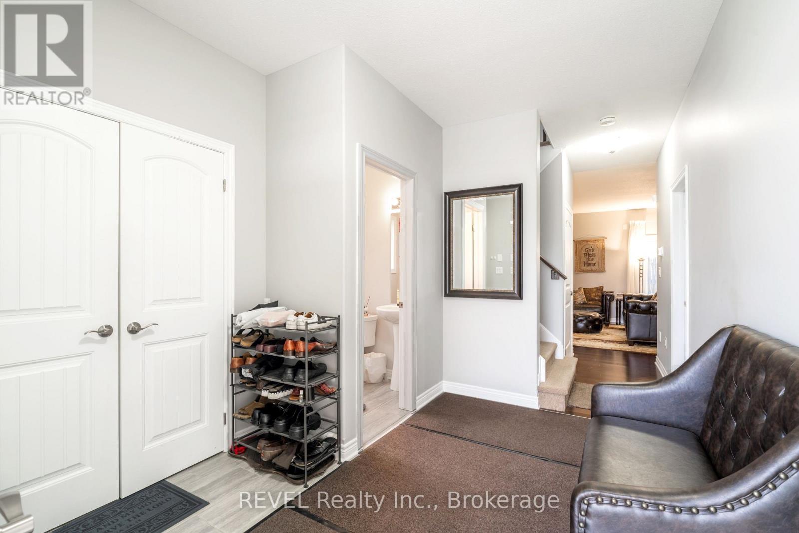 29 Bergenstein Crescent, Pelham (Fonthill), ON - Indoor
