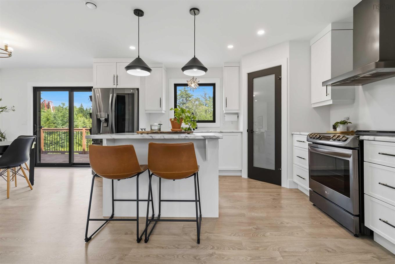 511 Midnight Run, Middle Sackville, NS - Indoor Photo Showing Kitchen With Upgraded Kitchen