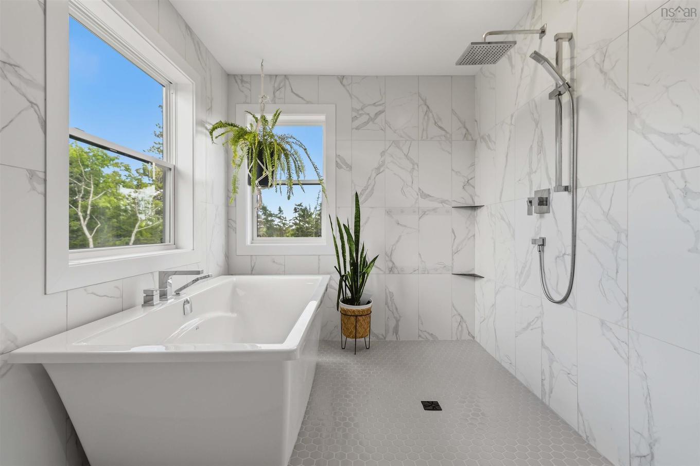 511 Midnight Run, Middle Sackville, NS - Indoor Photo Showing Bathroom