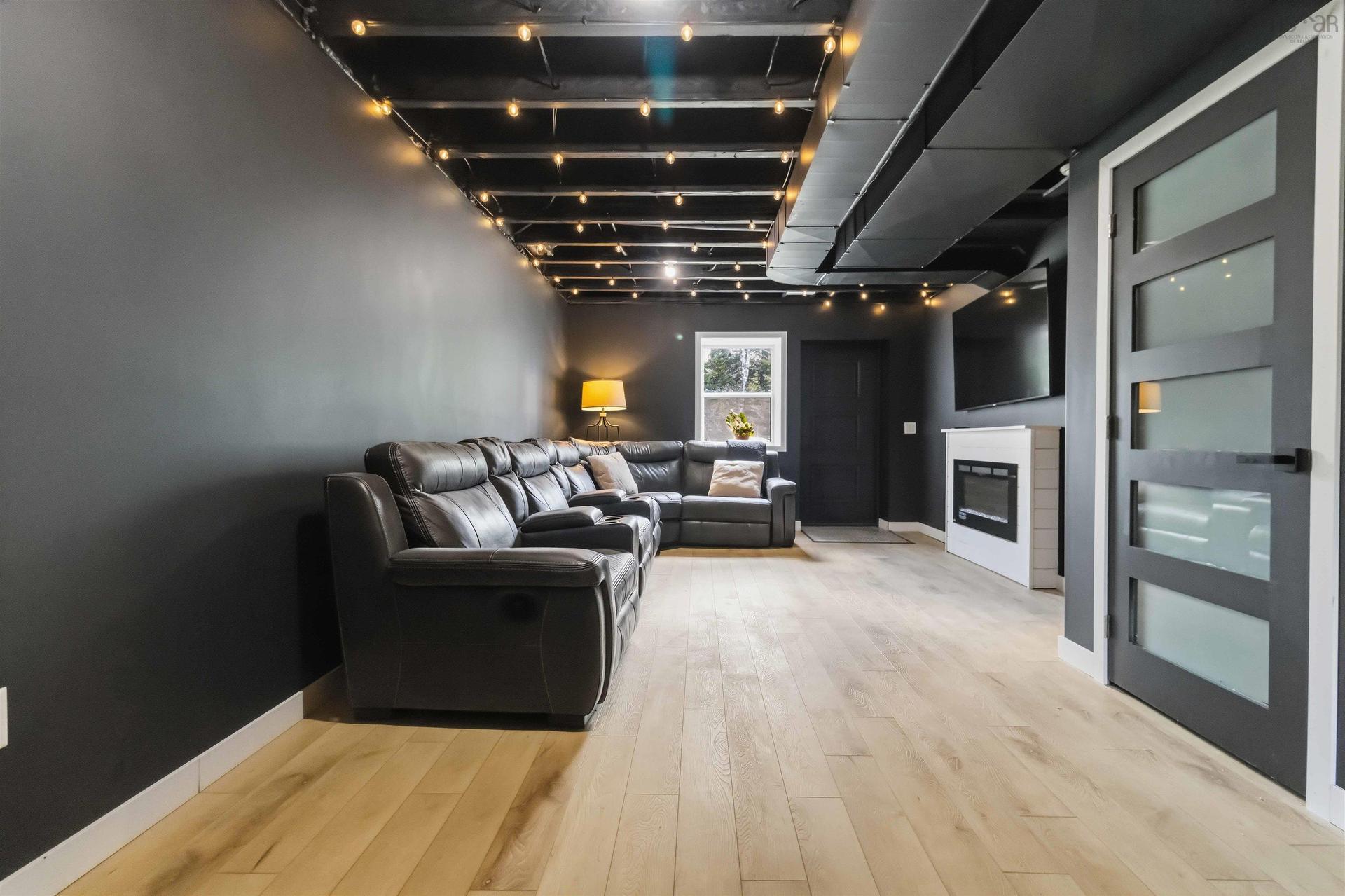 511 Midnight Run, Middle Sackville, NS - Indoor With Fireplace