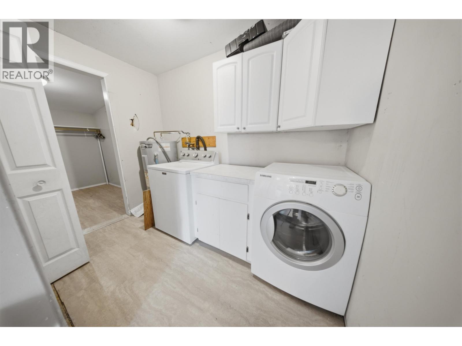 9311 103 Avenue, Fort St. John, BC - Indoor Photo Showing Laundry Room