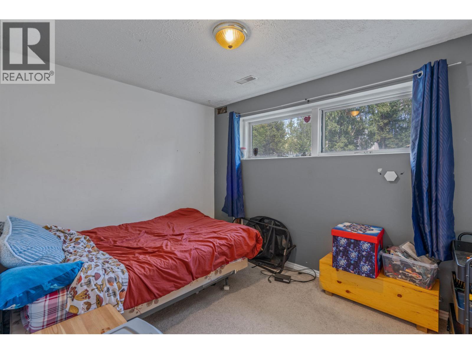 2099 Macdonald Avenue, Prince George, BC - Indoor Photo Showing Bedroom