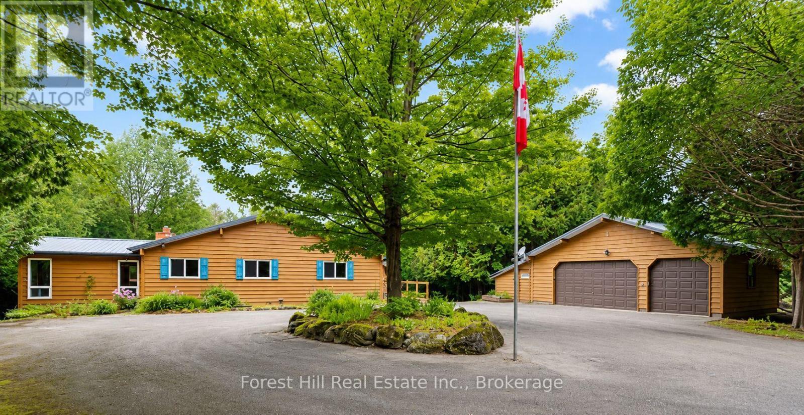 344511 North Line welcomes you! - 344511 North Line, West Grey, ON - Outdoor