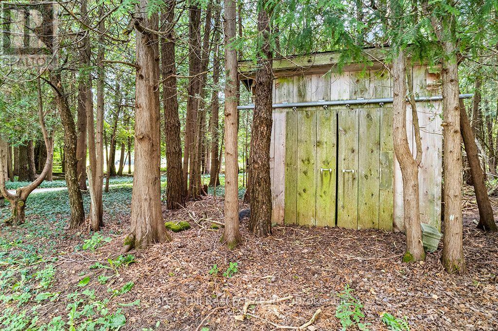 Garden shed for additional outdoor storage - 344511 North Line, West Grey, ON - Outdoor