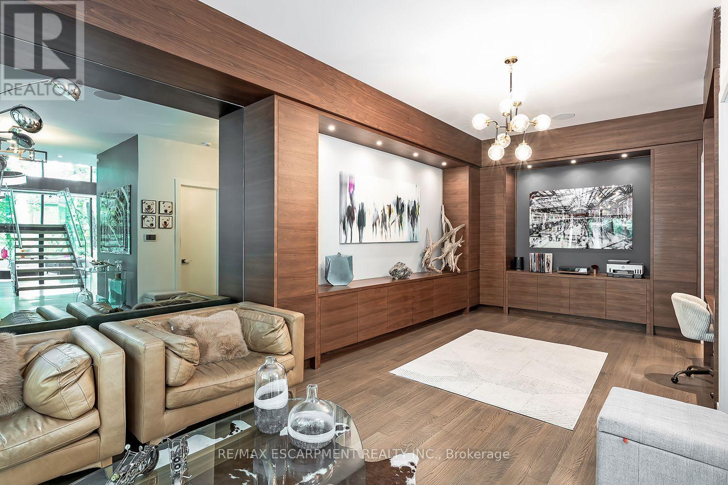54 Raymar Place, Oakville, ON - Indoor