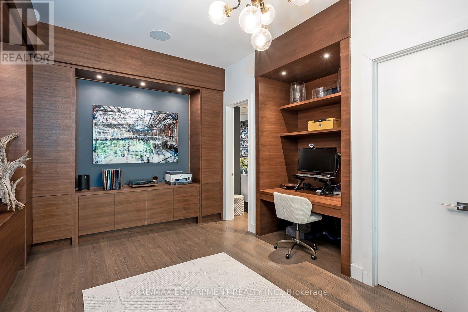 54 Raymar Place, Oakville, ON - Indoor