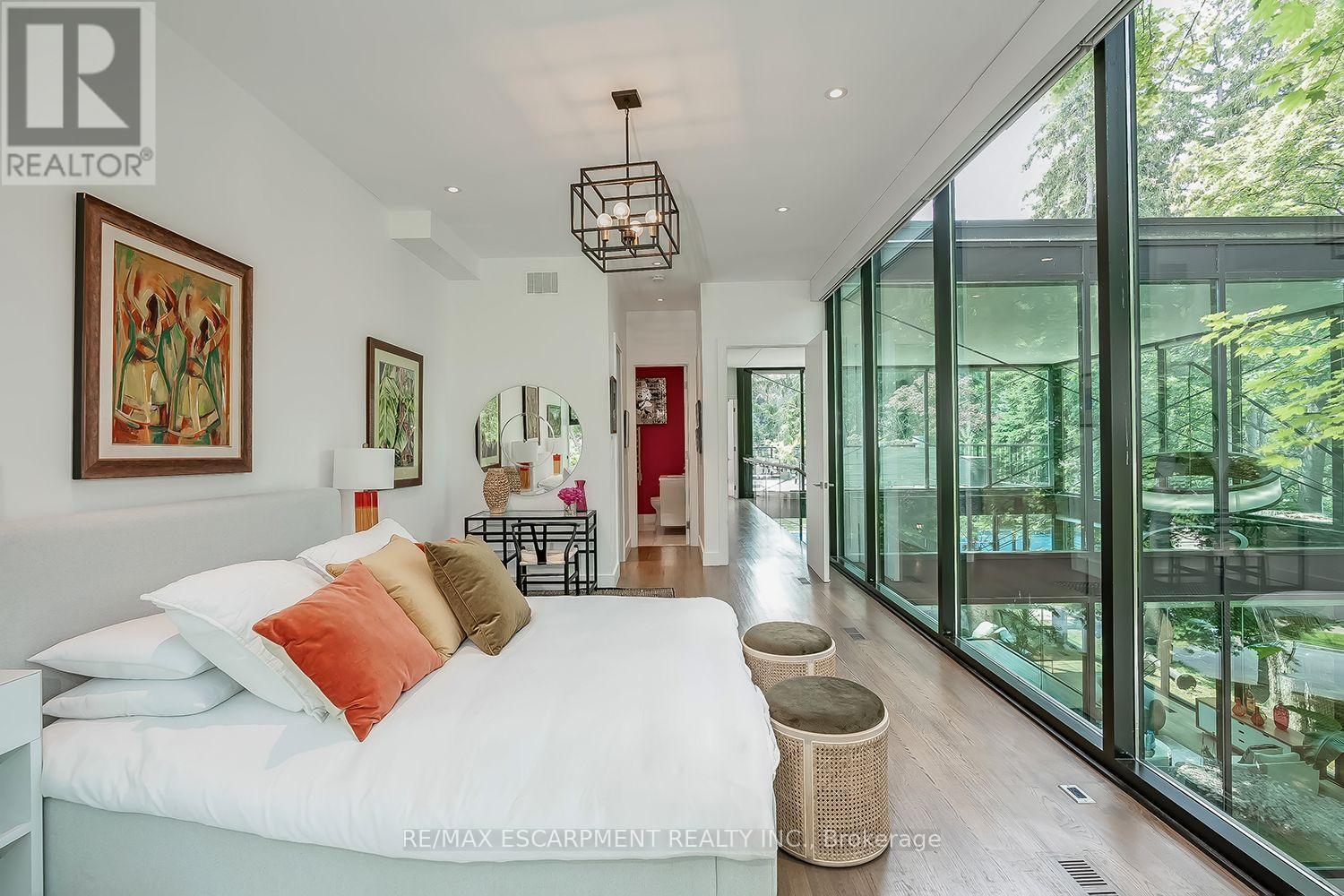 54 Raymar Place, Oakville, ON - Indoor