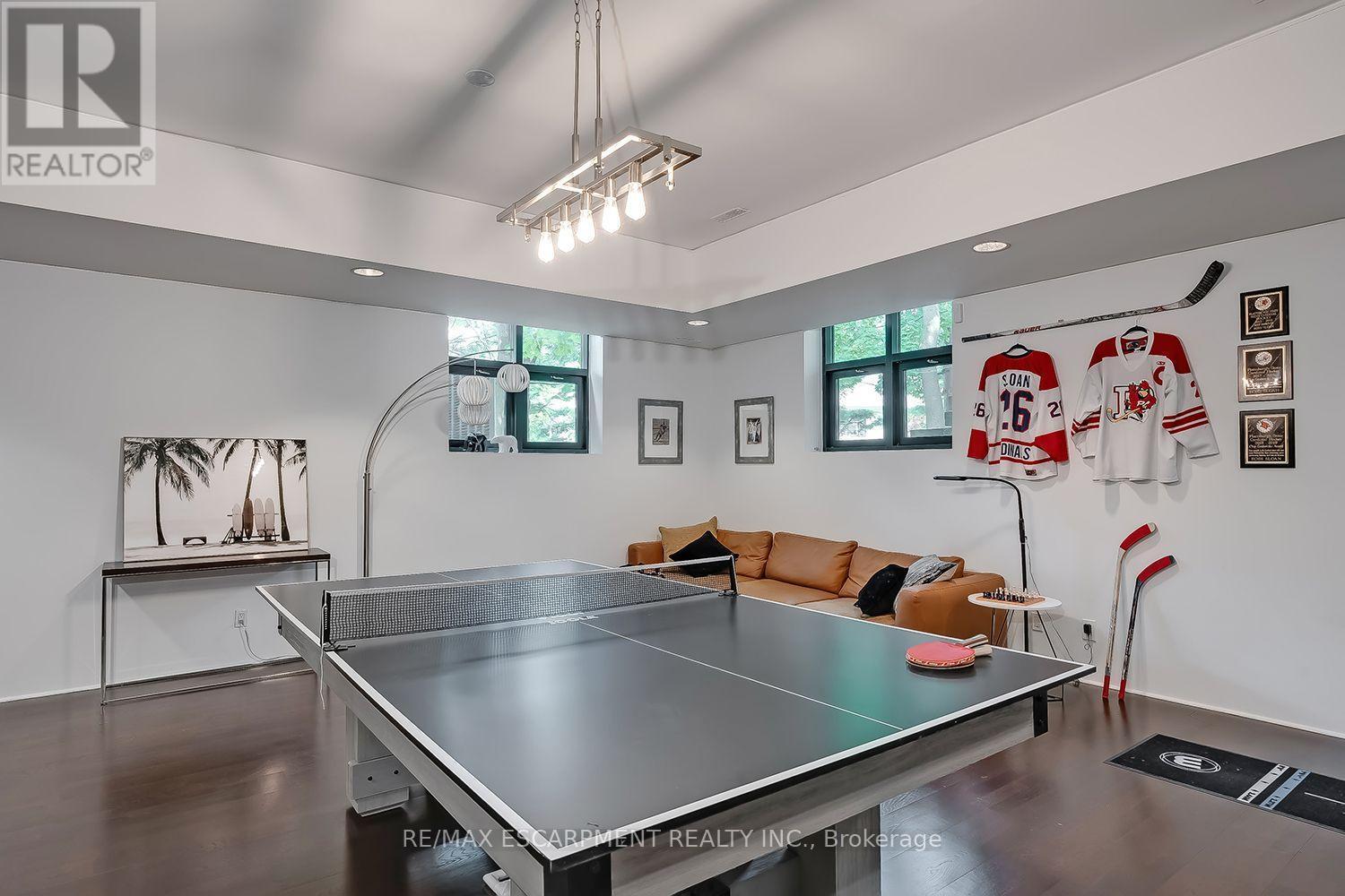 54 Raymar Place, Oakville, ON - Indoor