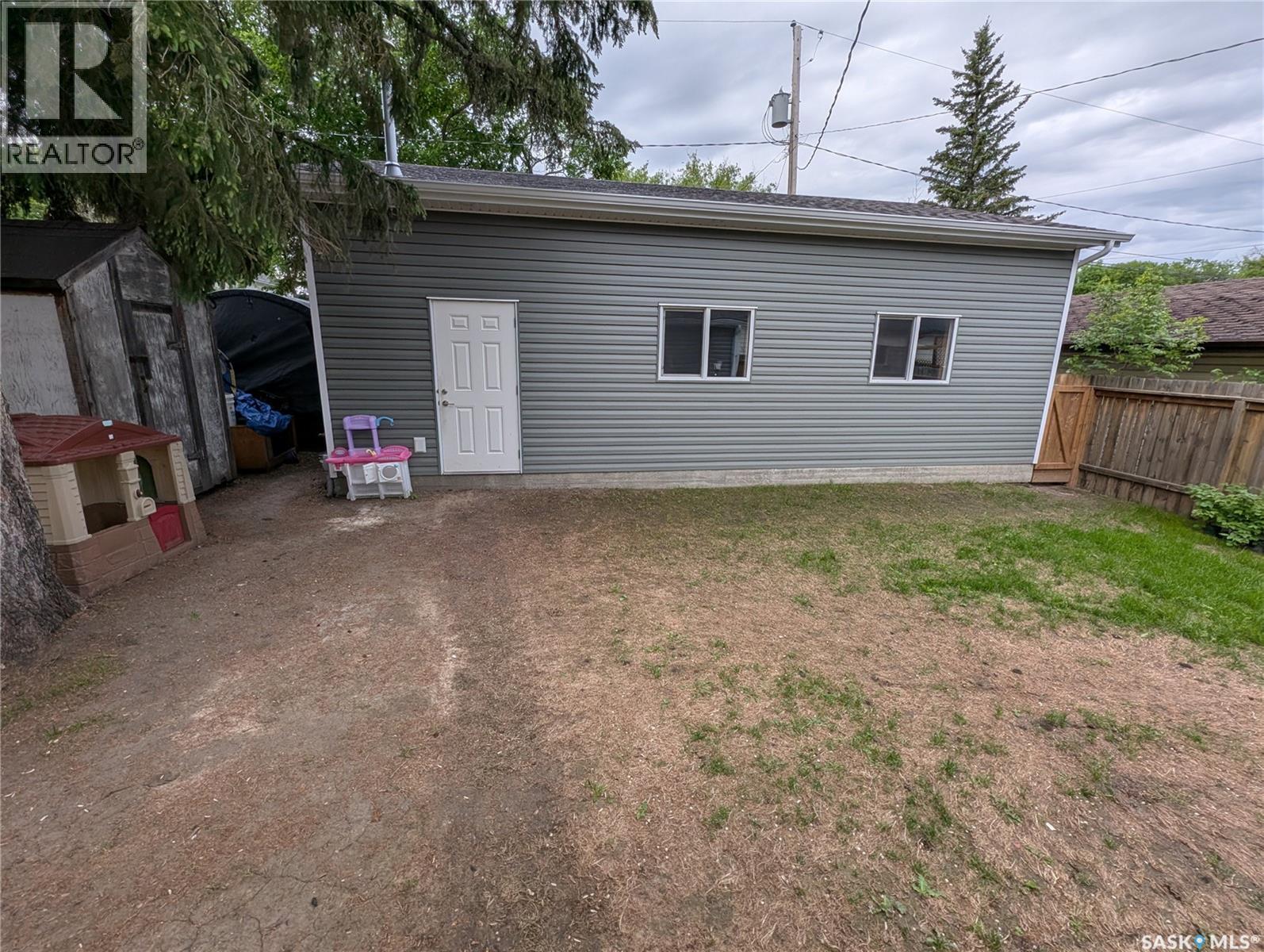2009 7Th Street, Rosthern, SK - Outdoor