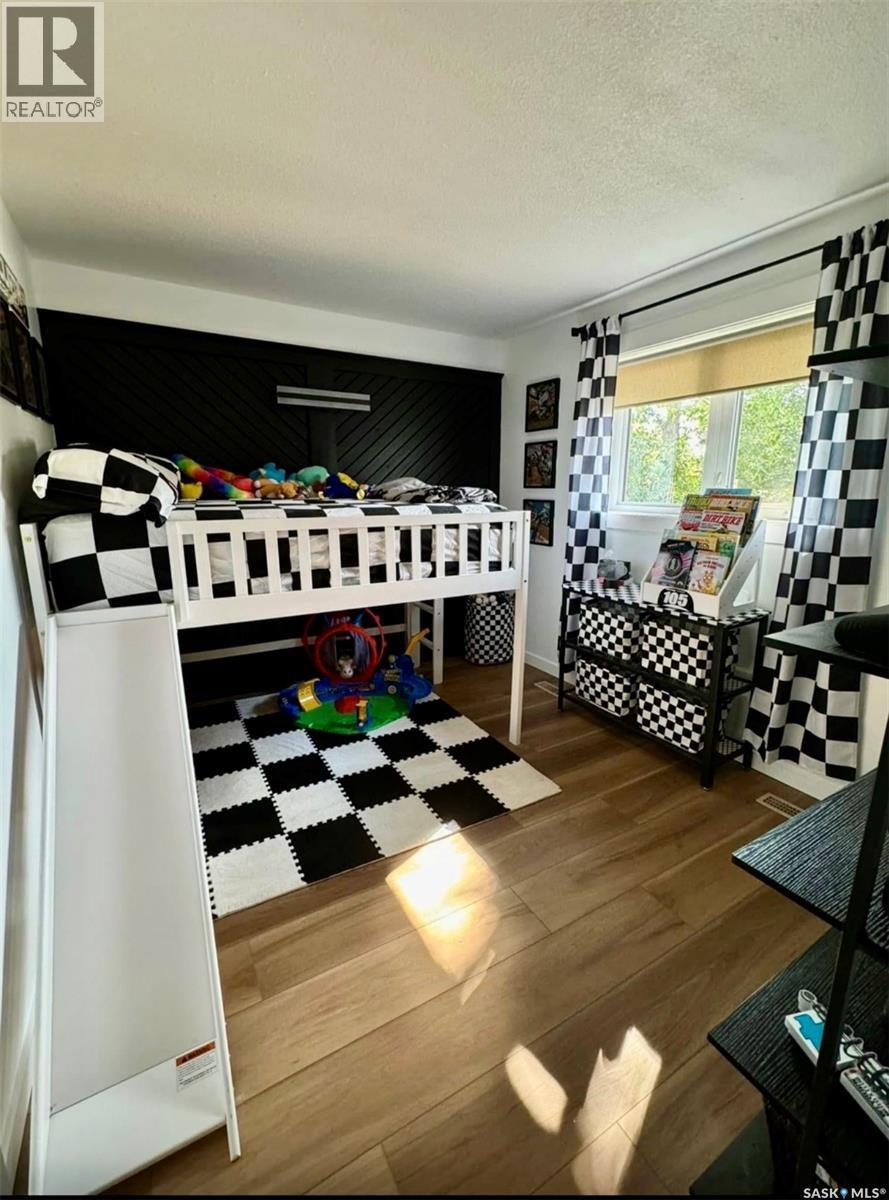 183 Poplar Lane, Wee Too Beach, SK - Indoor Photo Showing Other Room