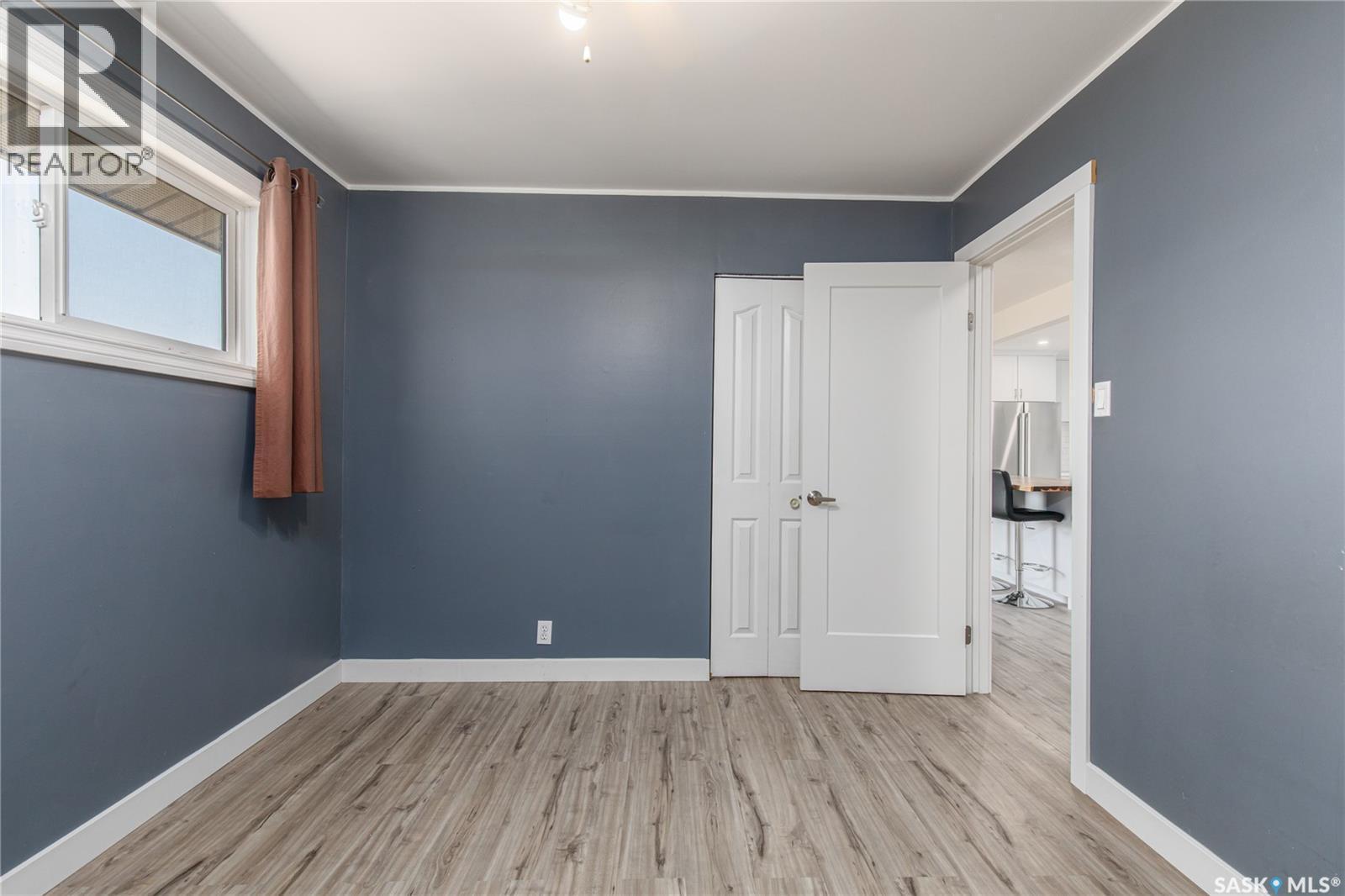 1337 7Th Avenue Nw, Moose Jaw, SK - Indoor Photo Showing Other Room