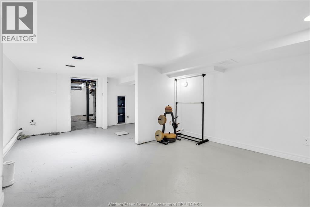 1337 Janette, Windsor, ON - Indoor