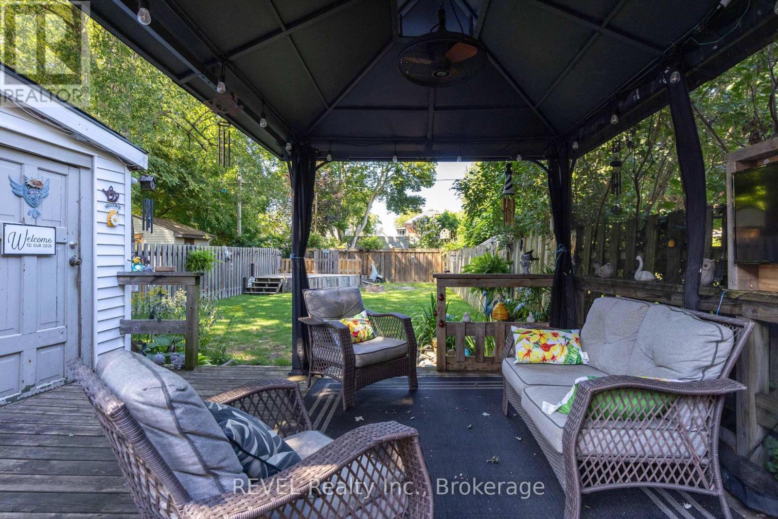 41 Ottawa Street, St. Catharines (Downtown), ON - Outdoor With Deck Patio Veranda With Exterior