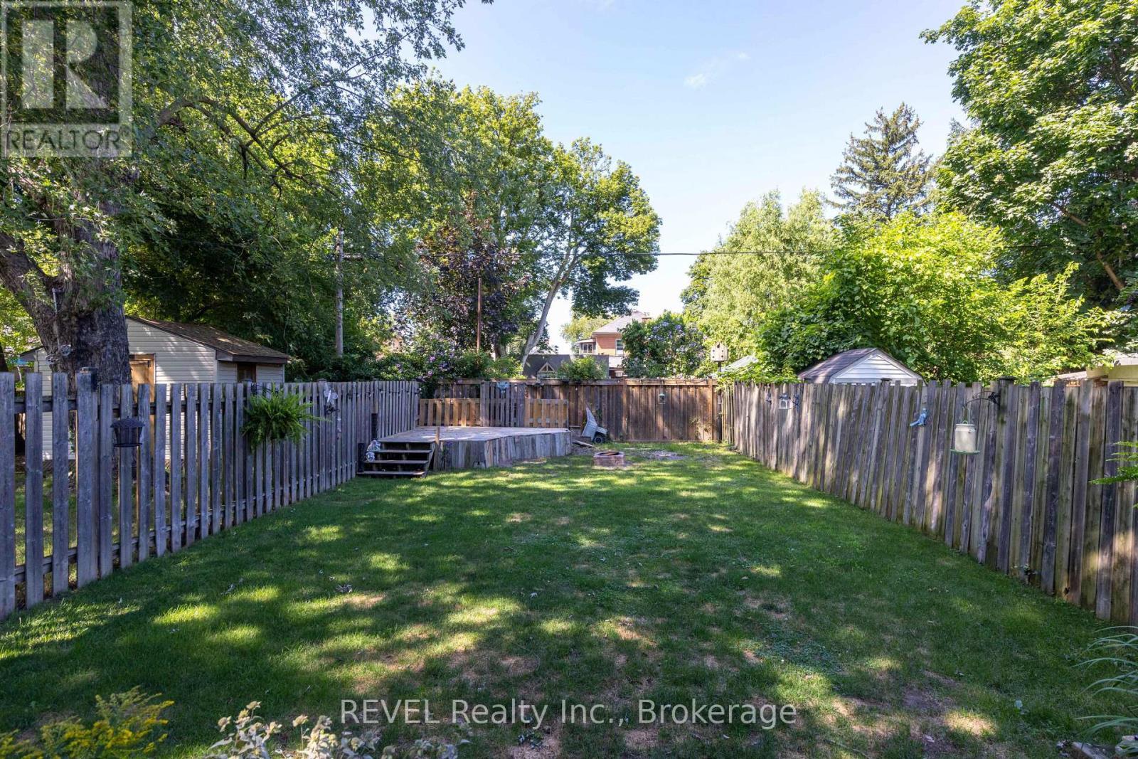 41 Ottawa Street, St. Catharines (Downtown), ON - Outdoor With Backyard