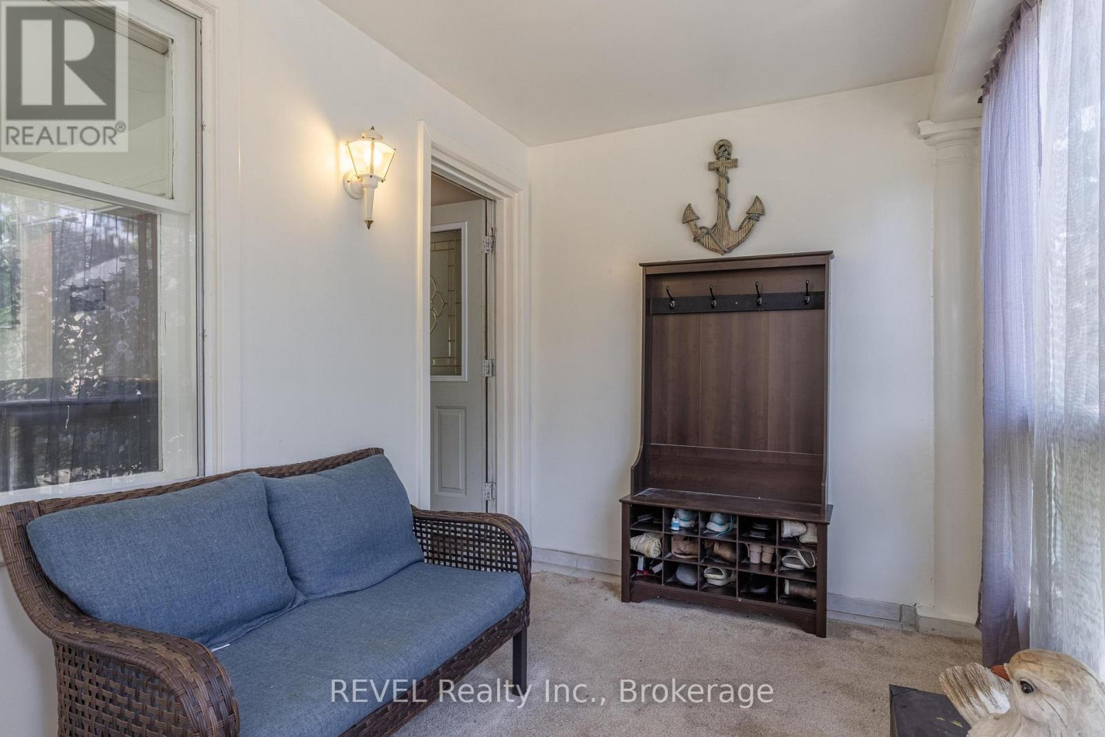 41 Ottawa Street, St. Catharines (Downtown), ON - Indoor