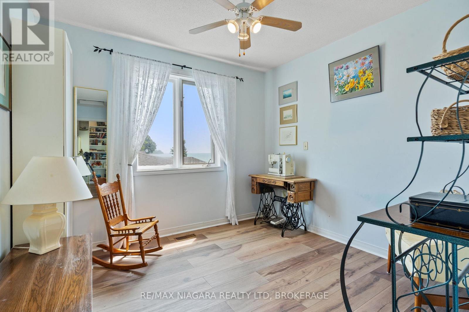 2944 North Shore Drive, Haldimand (Dunnville), ON - Indoor Photo Showing Other Room