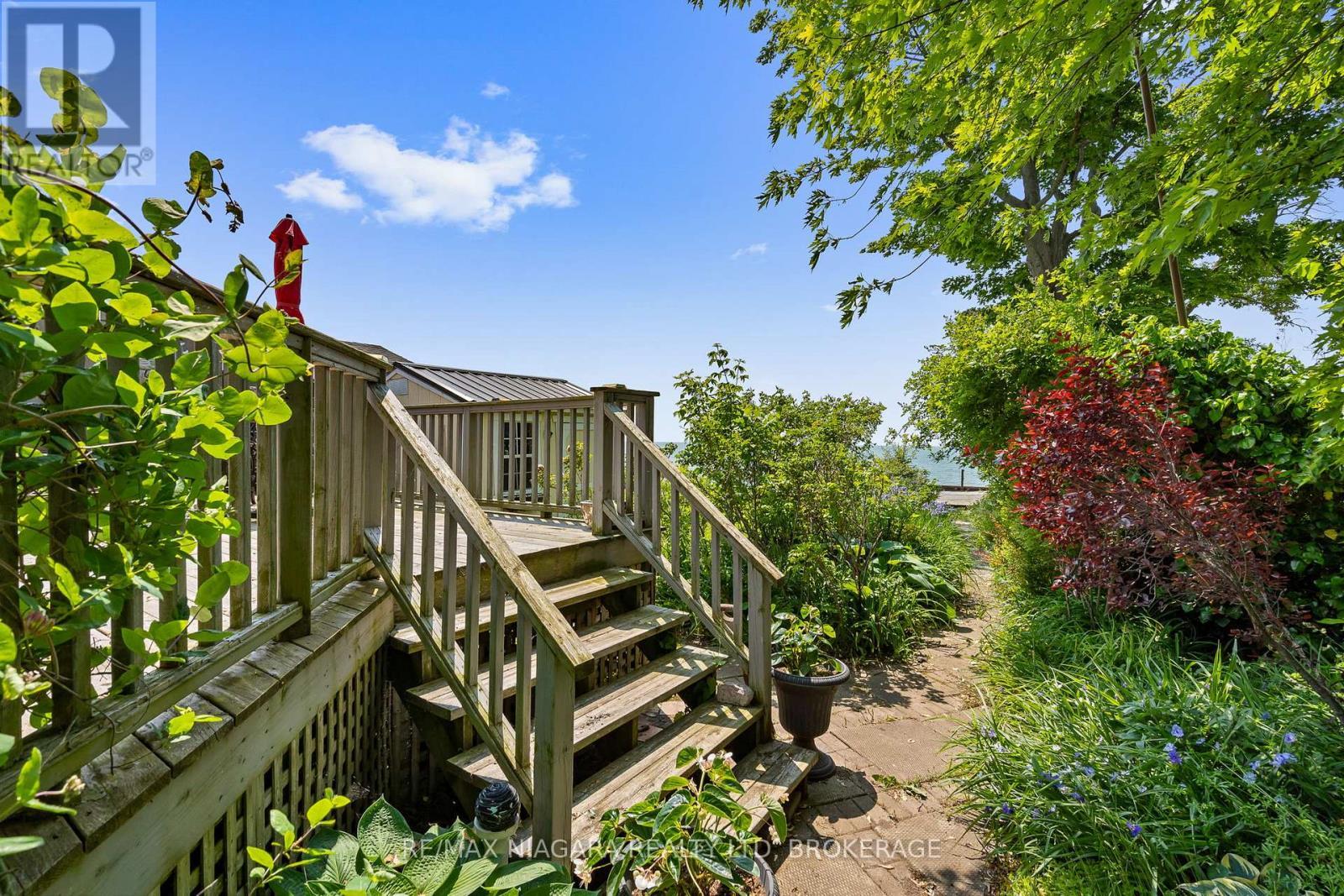 2944 North Shore Drive, Haldimand (Dunnville), ON - Outdoor