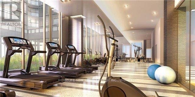 925 - 460 Adelaide Street E, Toronto, ON - Indoor Photo Showing Gym Room