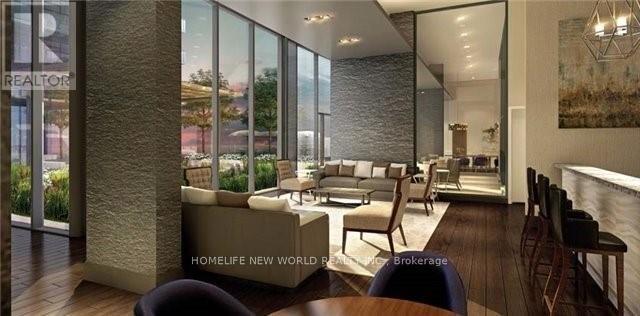 925 - 460 Adelaide Street E, Toronto, ON - Indoor