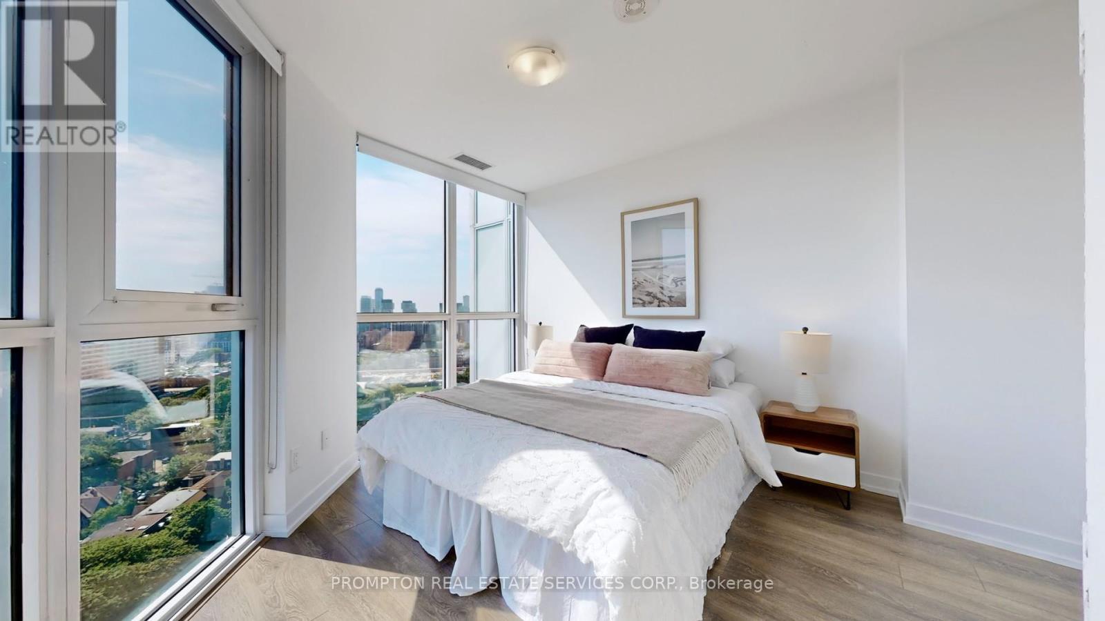 Ph112 - 219 Dundas Street E, Toronto, ON - Indoor Photo Showing Bedroom