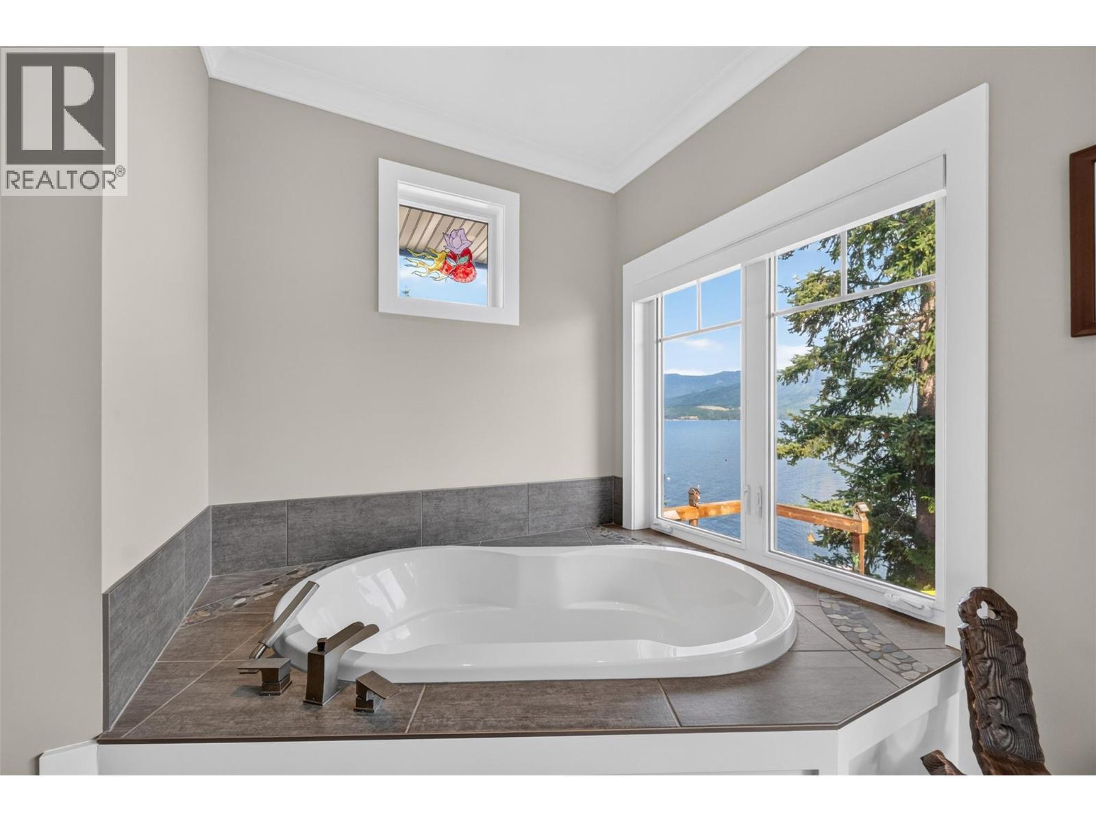 4119 Galligan Road Unit# 12, Eagle Bay, BC - Indoor Photo Showing Other Room