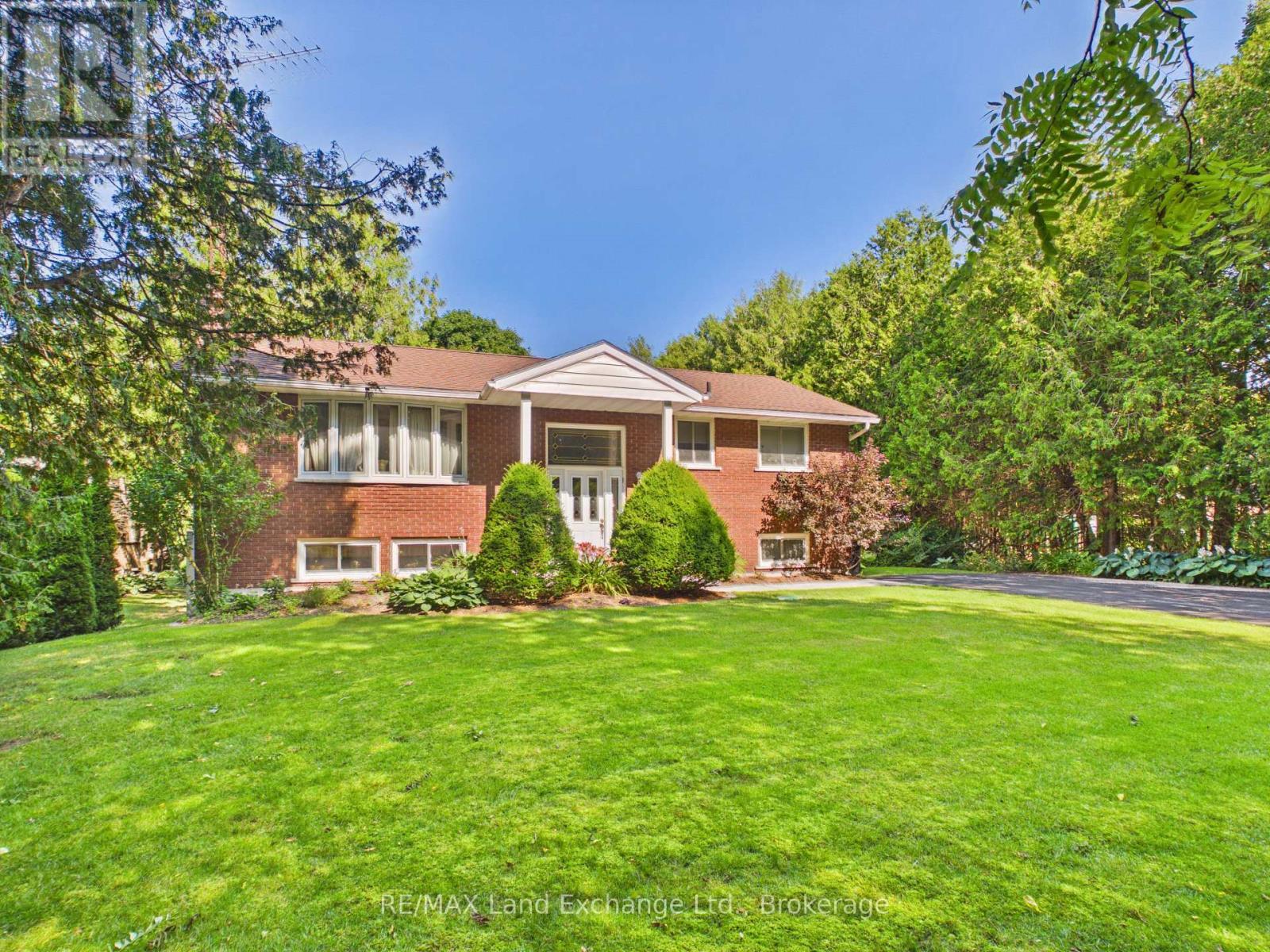 37 Albert Road, Kincardine, ON - Outdoor