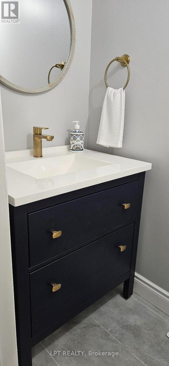 103 Howling Crescent, Ajax, ON - Indoor Photo Showing Bathroom
