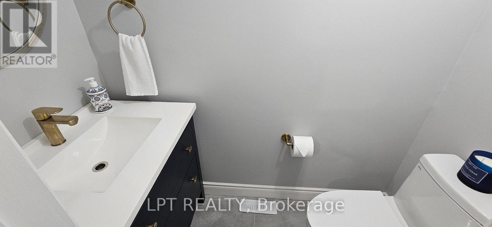 103 Howling Crescent, Ajax, ON - Indoor Photo Showing Bathroom