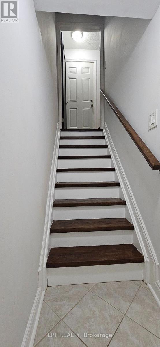 103 Howling Crescent, Ajax, ON - Indoor Photo Showing Other Room