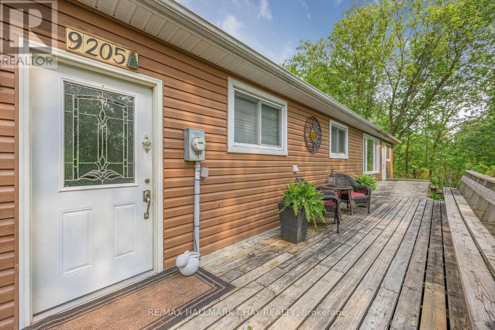 9205 Mckinnon Road, Essa, ON