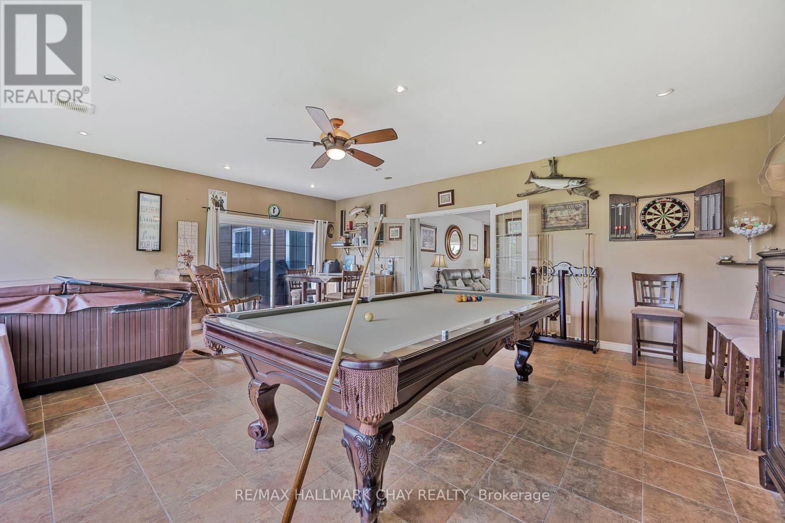 9205 Mckinnon Road, Essa, ON