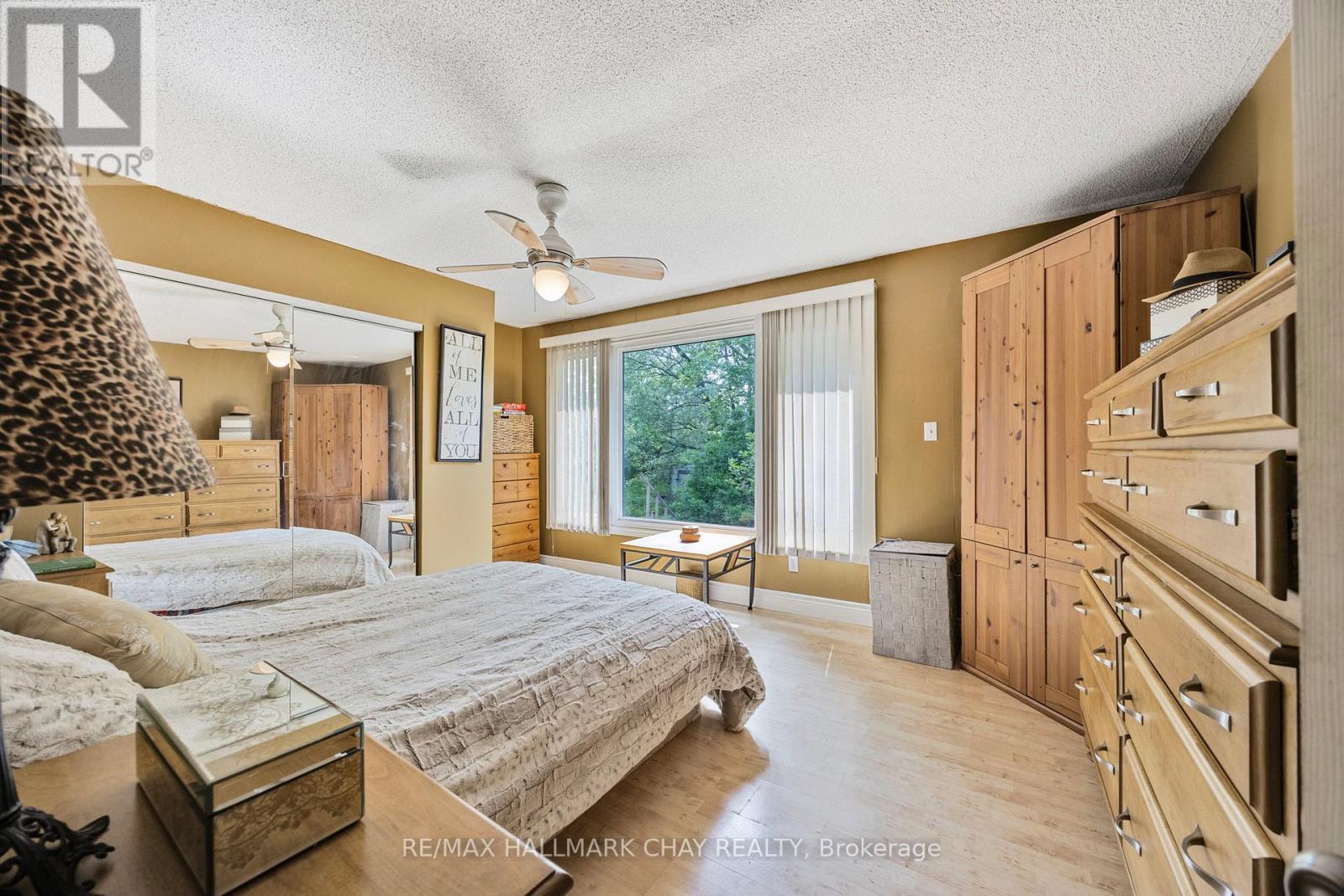 9205 Mckinnon Road, Essa, ON