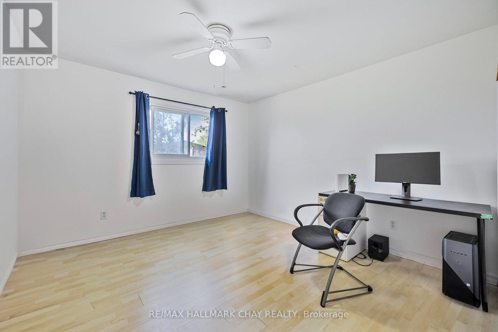 9205 Mckinnon Road, Essa, ON