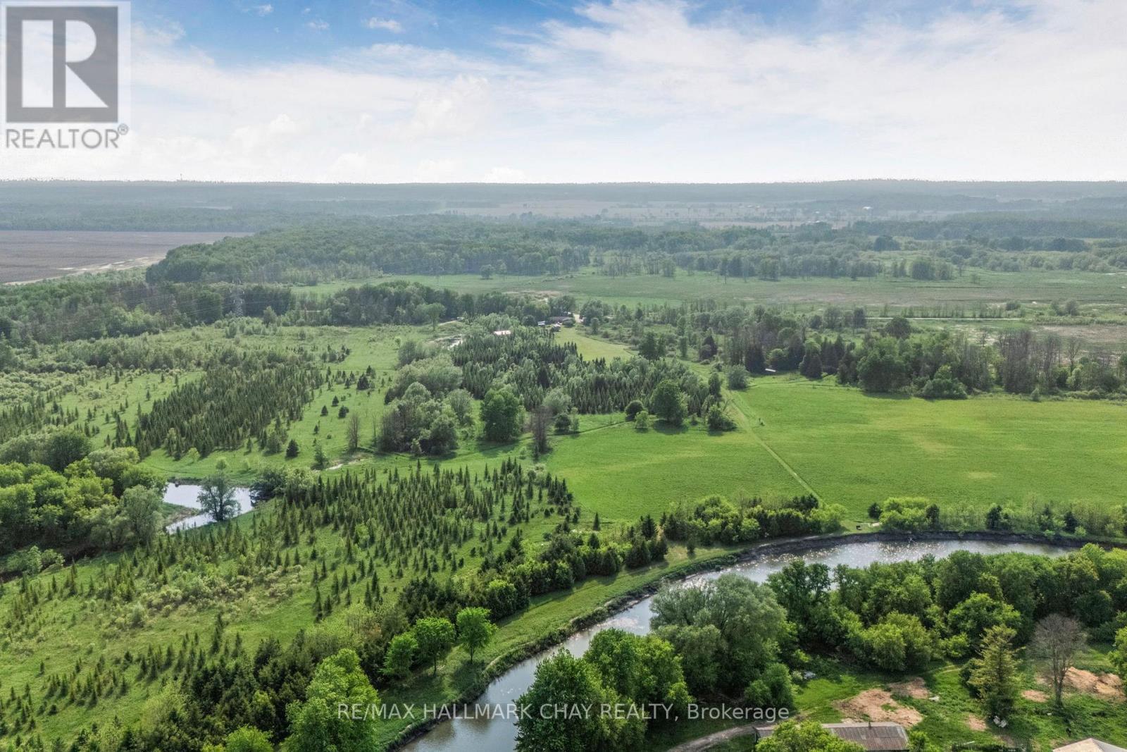 9205 Mckinnon Road, Essa, ON