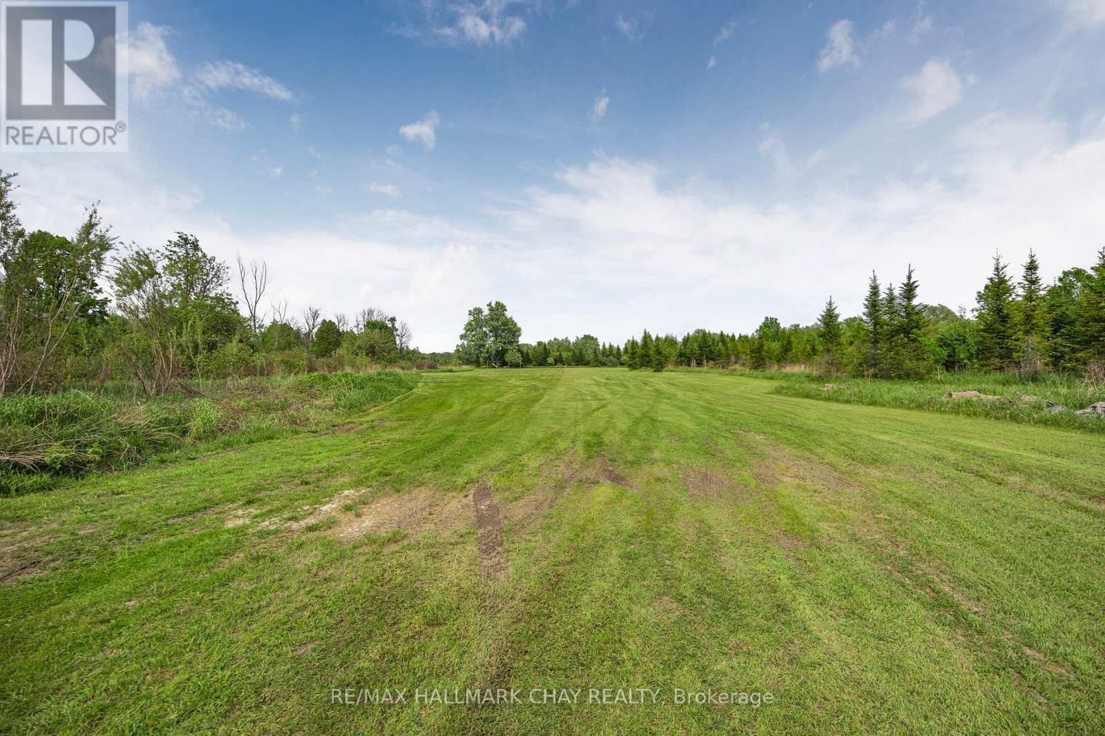 9205 Mckinnon Road, Essa, ON