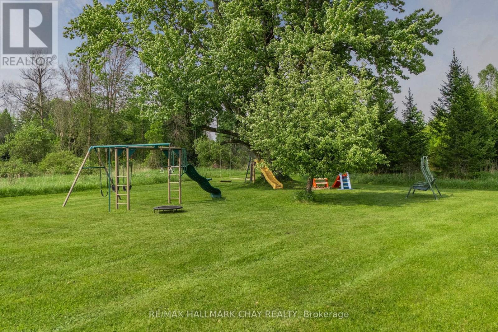 9205 Mckinnon Road, Essa, ON
