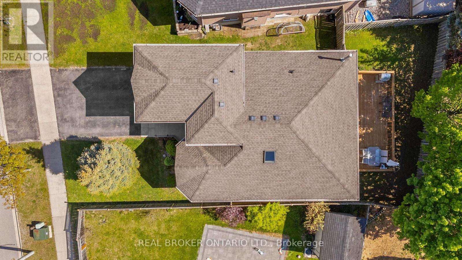 31 Bell Street, Barrie, ON - Outdoor