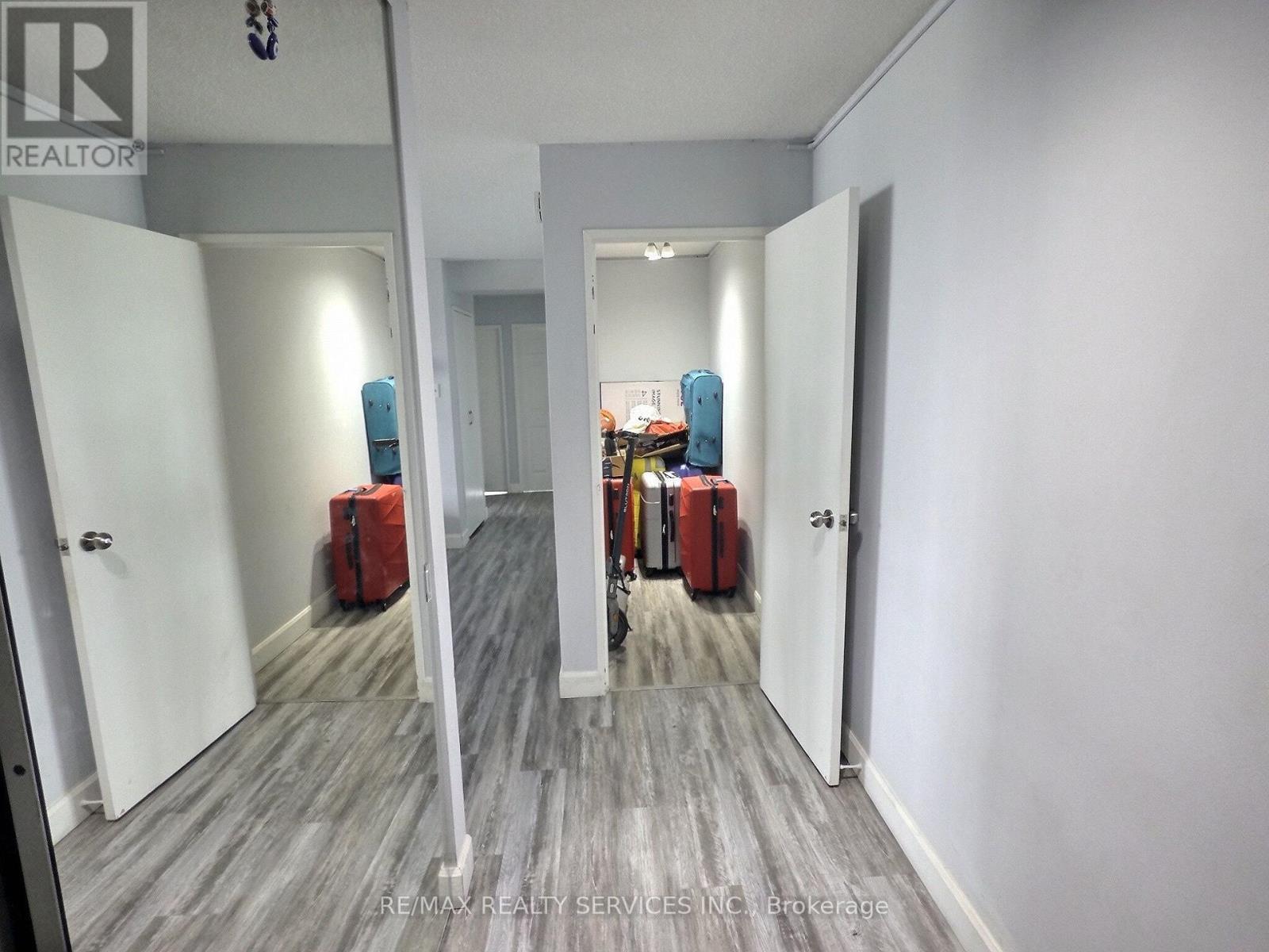 1812 - 18 Knightsbridge Road, Brampton, ON - Indoor Photo Showing Other Room