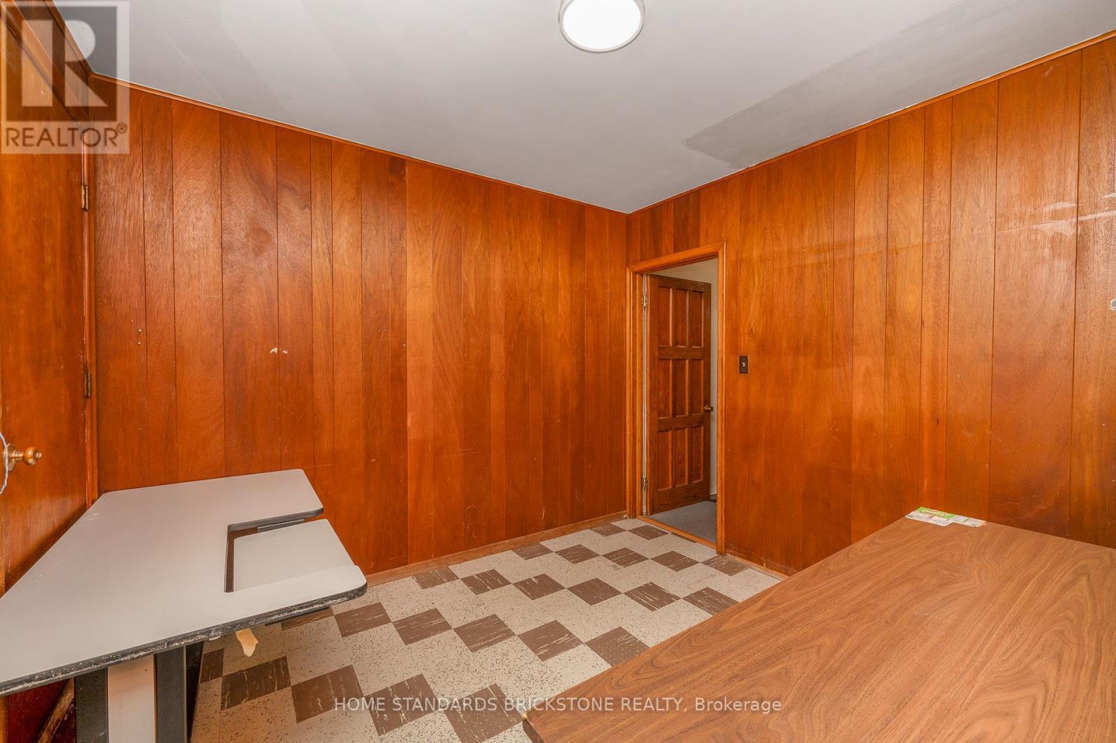 72 Mountain Avenue N, Hamilton, ON - Indoor Photo Showing Other Room