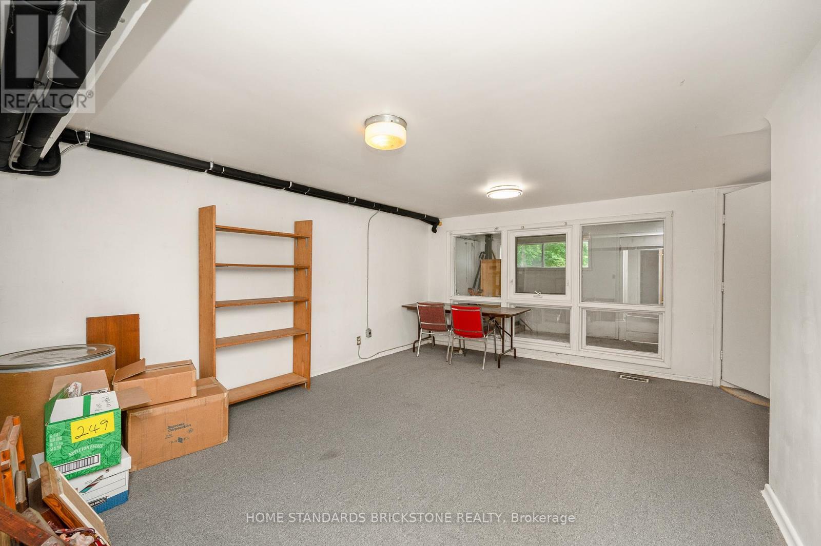 72 Mountain Avenue N, Hamilton, ON - Indoor Photo Showing Garage