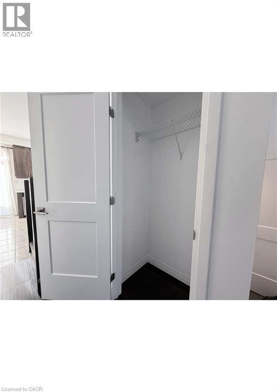 30 Times Square Boulevard Unit# 62, Hamilton, ON - Indoor Photo Showing Other Room