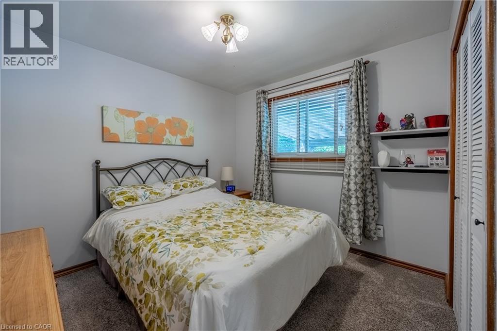 78 Parker Drive, Simcoe, ON - Indoor Photo Showing Bedroom