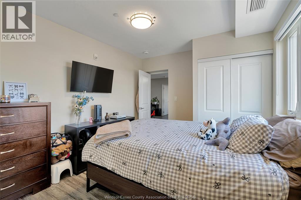 1675 Banwell Road Unit# 705, Windsor, ON - Indoor Photo Showing Bedroom