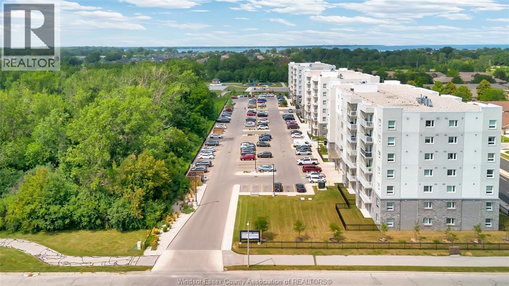 1675 Banwell Road Unit# 705, Windsor, ON - Outdoor With View
