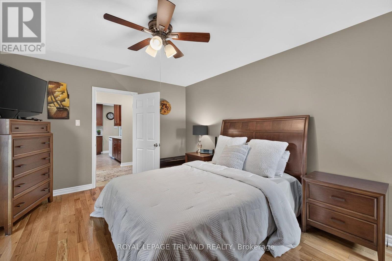 10 Plymouth Avenue, London North (North O), ON - Indoor Photo Showing Bedroom